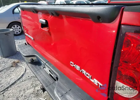 2004 Chevrolet Silverado 1500 Ls from USA, damaged, VIN 2GCEK19T741353476